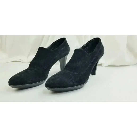 AQUATALIA Size 9.5 Women's Rosetta Black Suede Slip On Point Toe Heeled Bootie - Picture 6 of 13